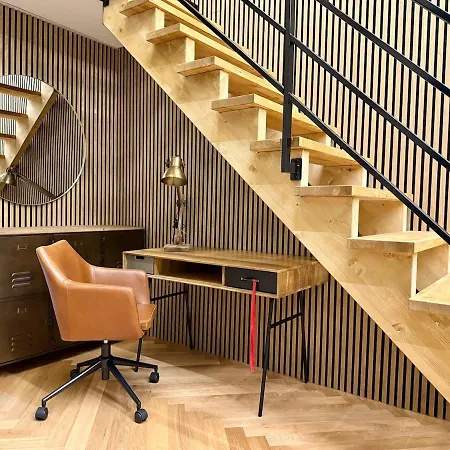 Bed & Breakfast Loft 261