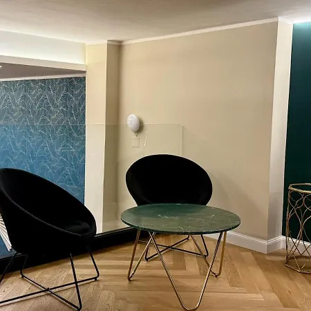 Loft 261 Bed & Breakfast